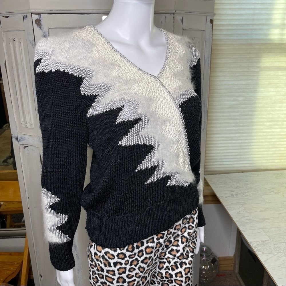 Christine Phillipe Vintage Y2K Black And White Abstract Angora Mix Knit Sweater - Picture 6 of 16